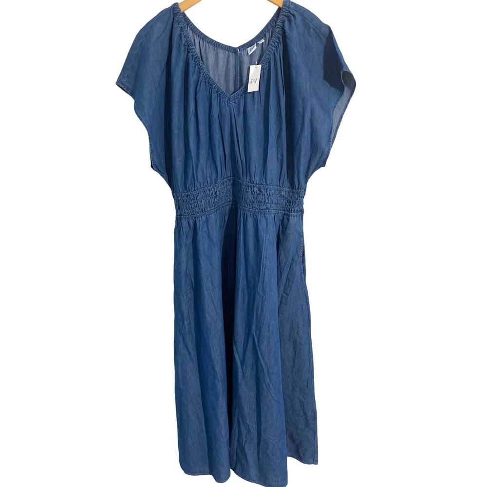 Gap midi dress women’s size XL blue chambray smocked pockets NEW peasant cottage